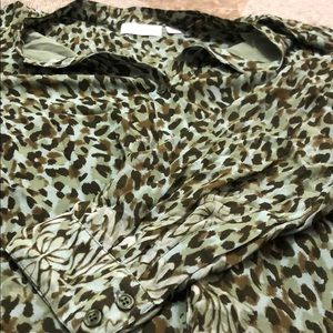 BRAND NEW BELLE KIM GRAVEL 2x long sleeve